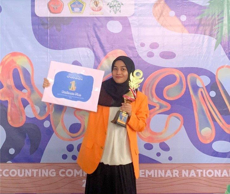 MAHASISWA FKM UHO RAIH JUARA 1 NATIONAL BUSINESS PLAN COMPETITION