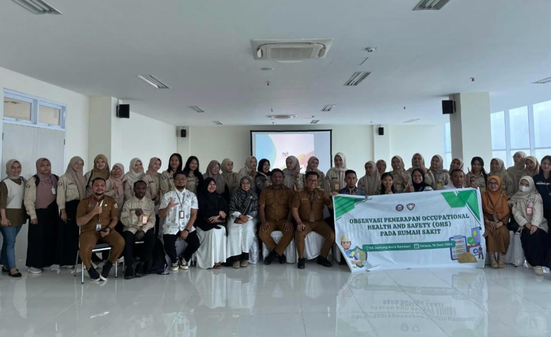 KUNJUNGAN LAPANGAN MAHASISWA/I FAKULTAS KESEHATAN MASYARAKAT UNIVERSITAS HALU OLEO “MENGANALISIS PENERAPAN DAN KELENGKAPAN K3 DI UNIT – UNIT RUMAH SAKIT UPUTA YI KOO